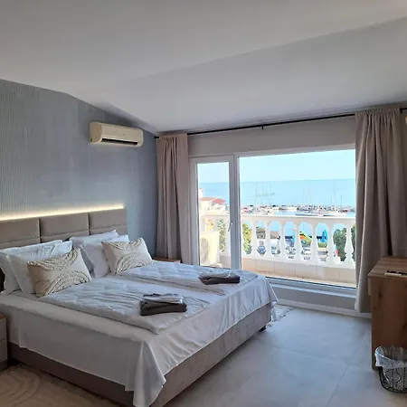 Marina Elegance * バルチク