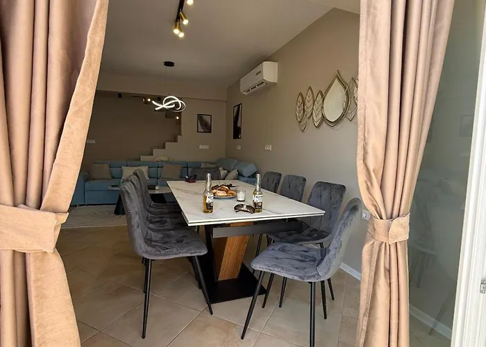 Marina Elegance Lejlighed *