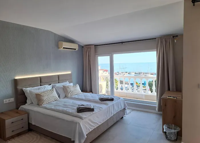 Marina Elegance * Balchik