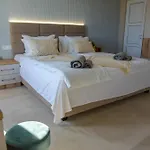 Marina Elegance