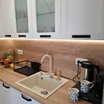 Marina Elegance Апартамент Балчик