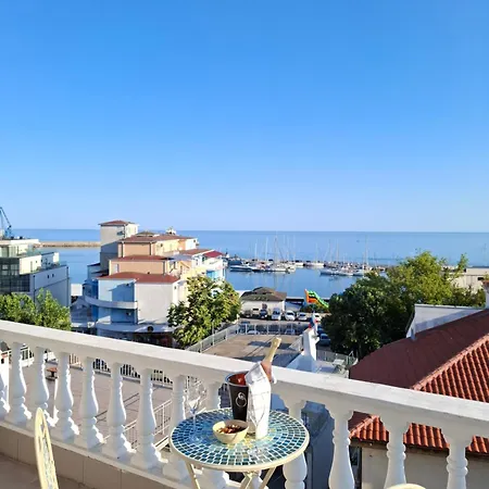 Marina Elegance * Balcsik