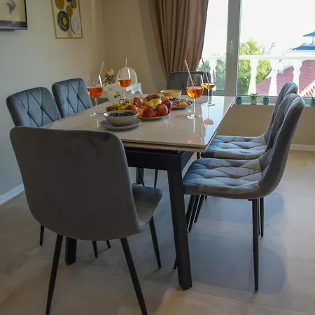 Marina Elegance * Balcsik