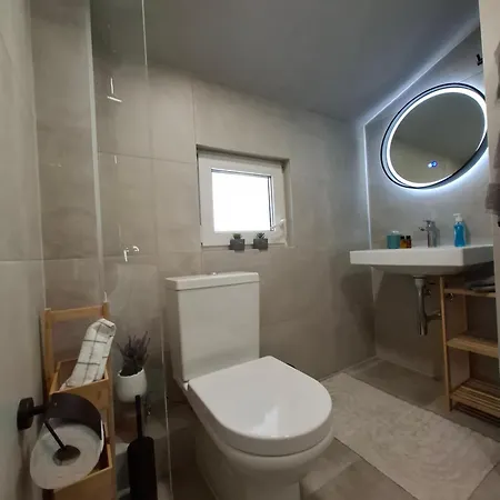 Marina Elegance Апартамент *