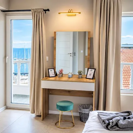 Marina Elegance Апартамент Балчик