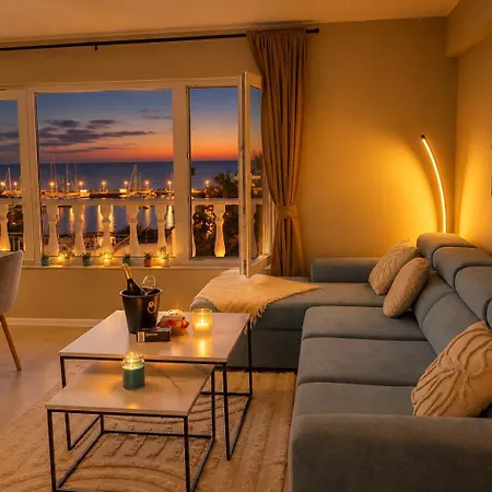 Апартамент Marina Elegance *